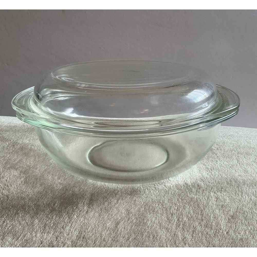 Vintage PYREX 2 Qt Clear Glass Round Casserole Dish 024 w/Lid 684C D-8 MADE USA